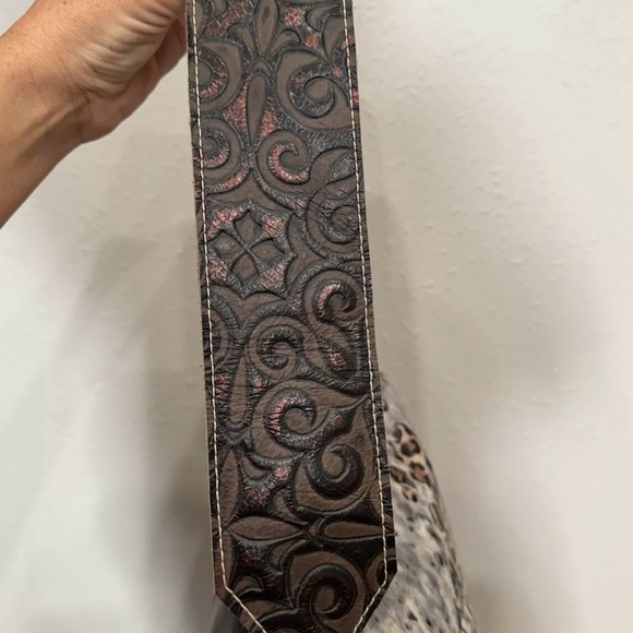 Holy Cow Couture “Designer” Western  Hair On Hide With Fringe Leopard Purse - Picture 3 of 7